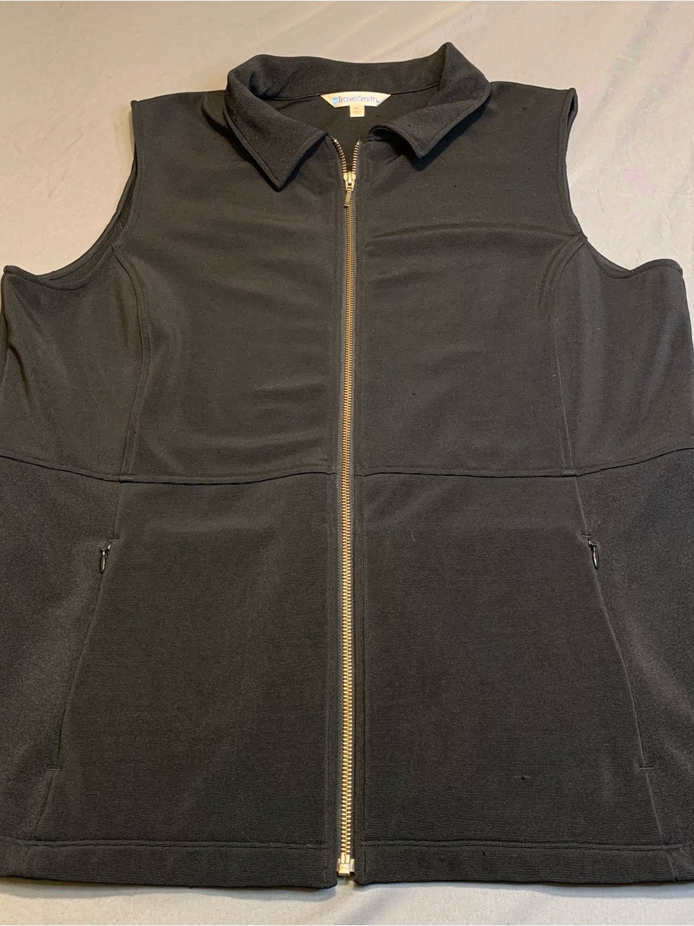 TravelSmith Women's Full-zip Collared Vest Zippered Pockets Black Size XL